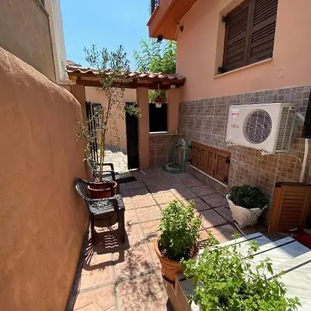 Ano Poli Studios 4 Thessaloniki Exterior photo