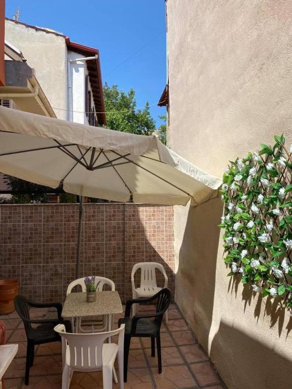 Apartment Ano Poli 4 *